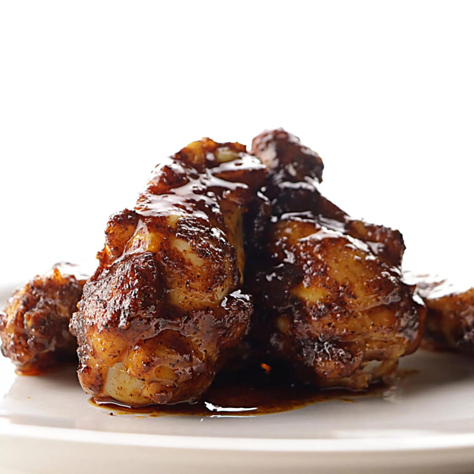 Keep it Simple Grilled Chicken Wings Plated house rub sugar and spice